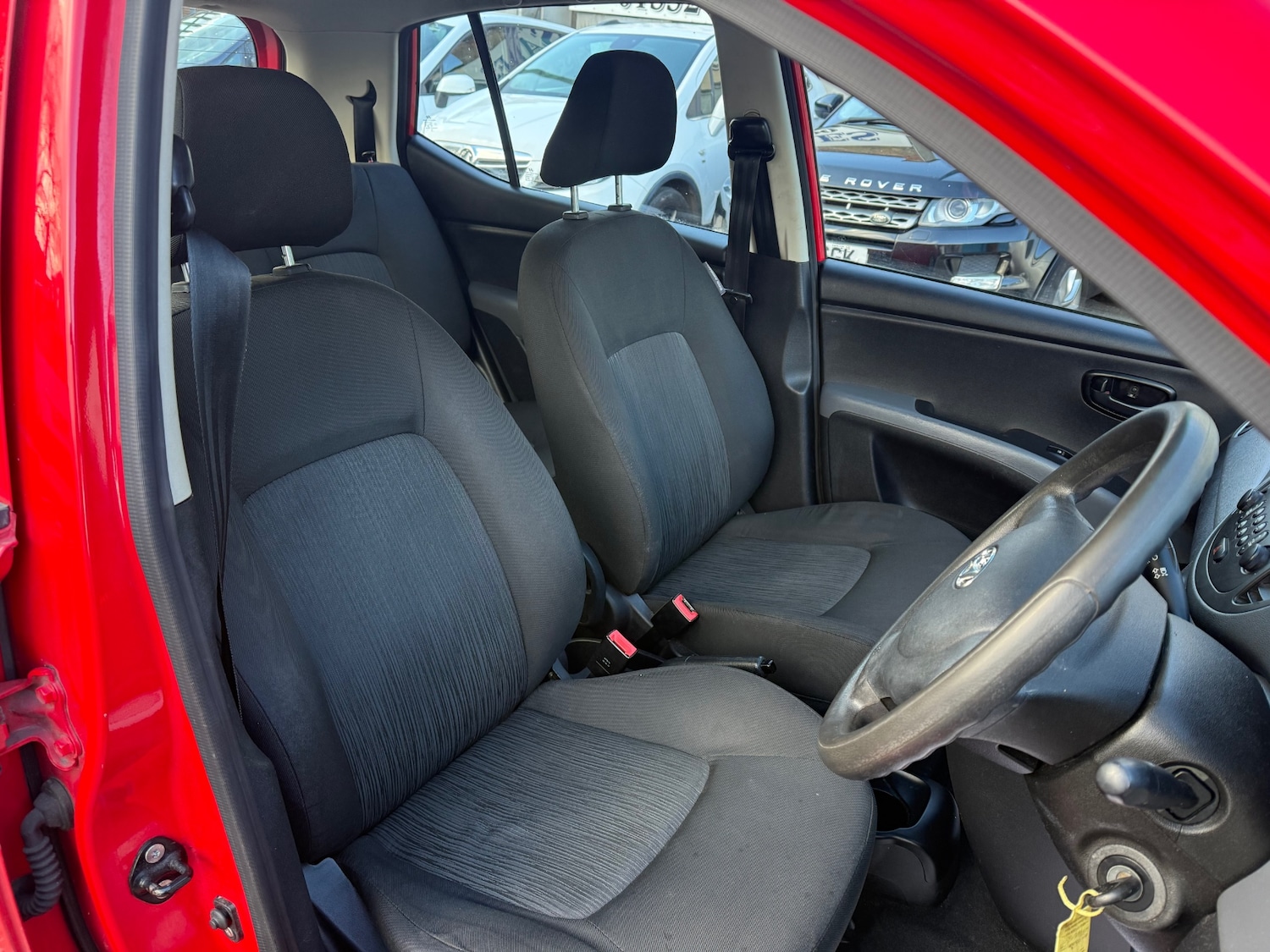 Used Hyundai i10 2012 for sale - 78004786: Photo 11