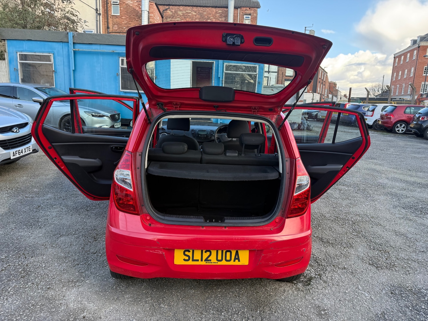 Used Hyundai i10 2012 for sale - 78004786: Photo 24