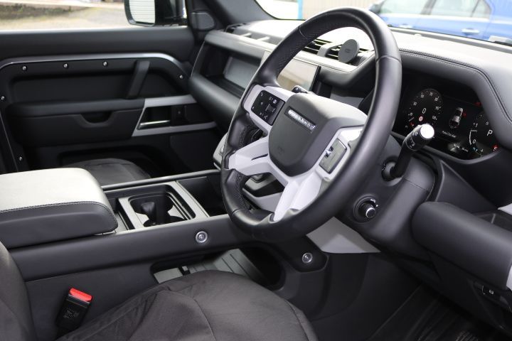 Used Land Rover Defender 2024 for sale - 77590214: Photo 34