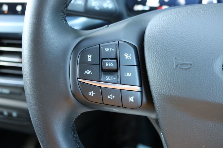 Vehicle 33