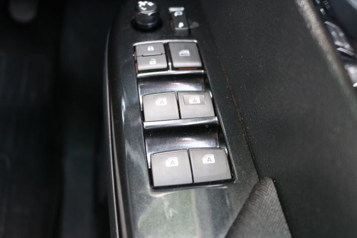 Used Toyota Hilux 2018 for sale - 76495678: Photo 30