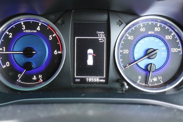 Used Toyota Hilux 2018 for sale - 76495678: Photo 32