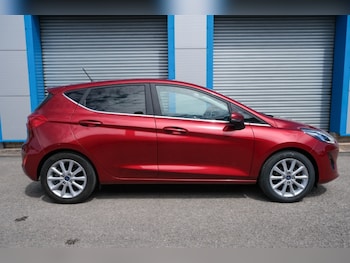 Used Ford Fiesta 2018 for sale - 78764615: Photo