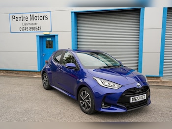 Used Toyota Yaris 2023 for sale - 79307637: Photo