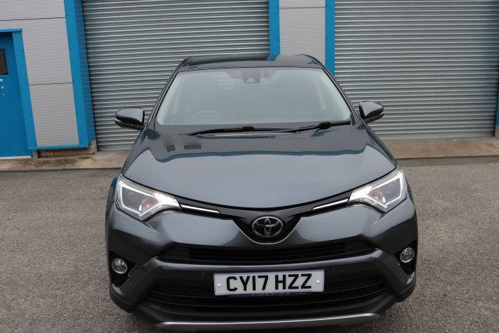 Used Toyota RAV4 2017 for sale - 76416367: Photo 16