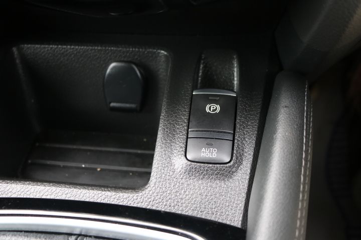 Used Nissan Qashqai 2018 for sale - 77506555: Photo 30