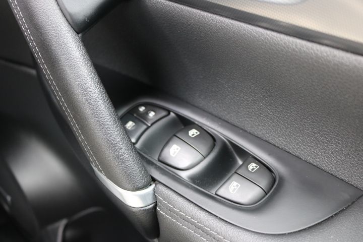 Used Nissan Qashqai 2018 for sale - 77506555: Photo 33