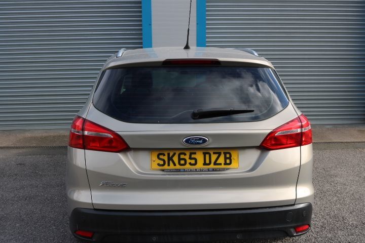 Used Ford Focus 2015 for sale - 77919236: Photo 7