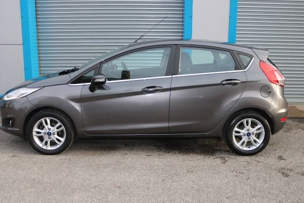 Used Ford Fiesta 2017 for sale - 72897379: Photo 11