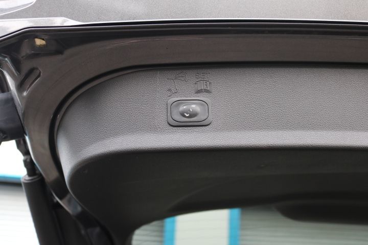 Used Ford Kuga 2017 for sale - 76565288: Photo 11