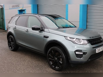 Used Land Rover Discovery Sport 2016 for sale - 77533784: Photo