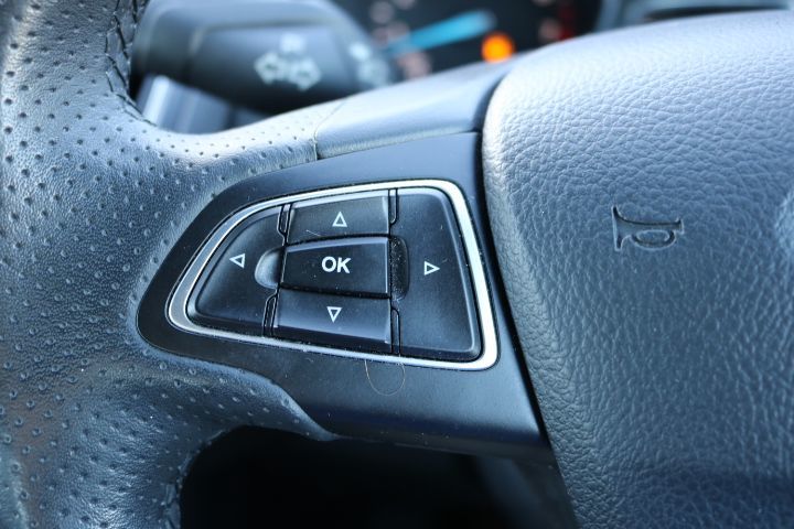 Used Ford Focus 2018 for sale - 76710691: Photo 30