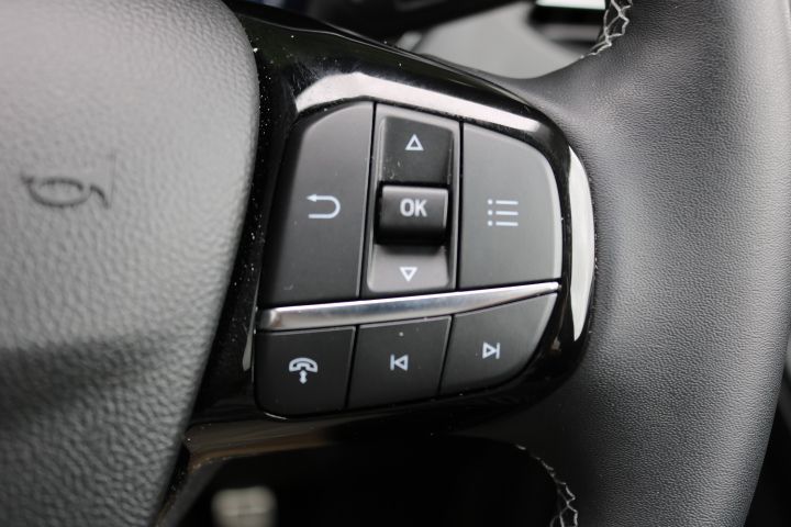 Vehicle 33