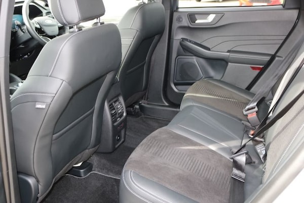Used Ford Kuga 2024 for sale - 76279337: Photo 31