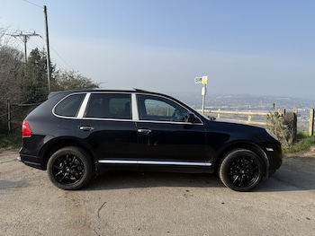 Used Porsche Cayenne 2009 for sale - 77977106: Photo