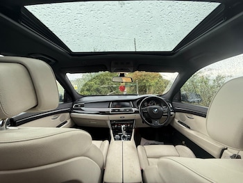 Used BMW 5 Series 2012 for sale - 75931534: Photo