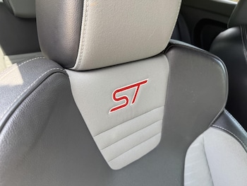 Used Ford Fiesta 2014 for sale - 79271658: Photo