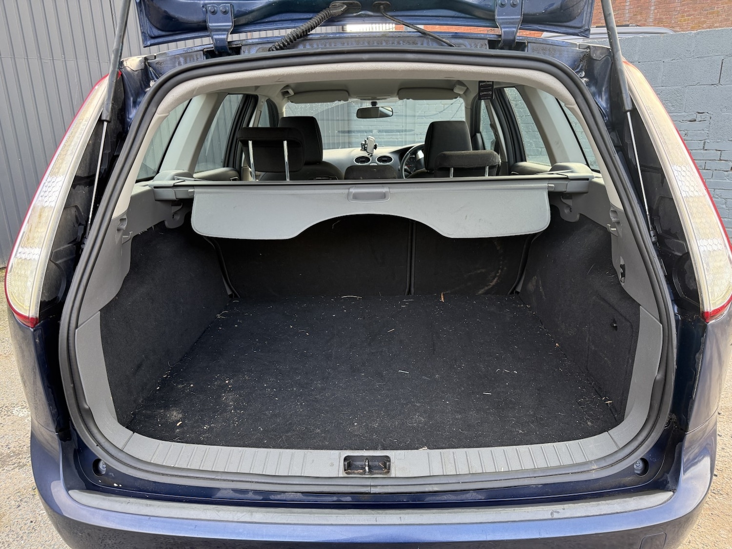 Used Ford Focus 2010 for sale - 77668605: Photo 10