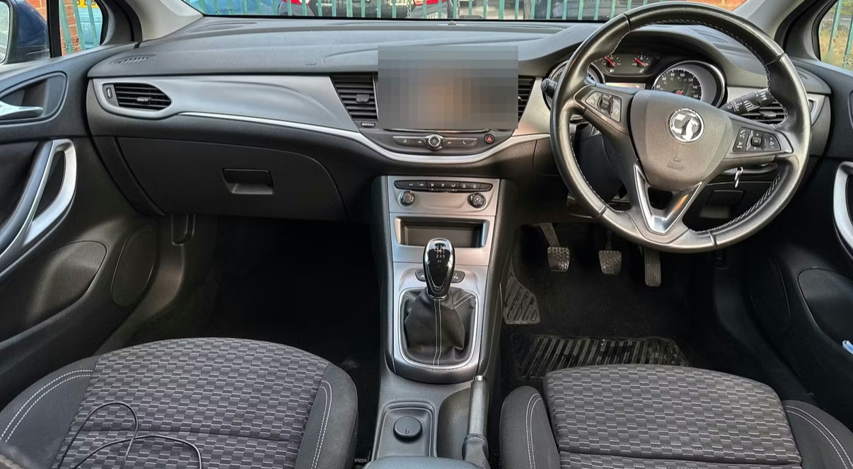 Used Vauxhall Astra 2018 for sale - 77595429: Photo 3