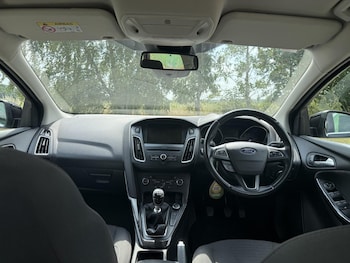 Used Ford Focus 2015 for sale - 79372177: Photo