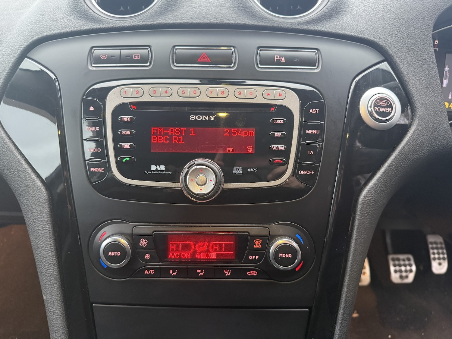 Used Ford Mondeo 2013 for sale - 77113103: Photo 13