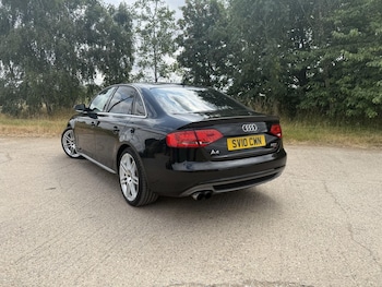 Used Audi A4 2010 for sale - 79290208: Photo