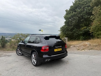 Used Porsche Cayenne 2008 for sale - 75667941: Photo