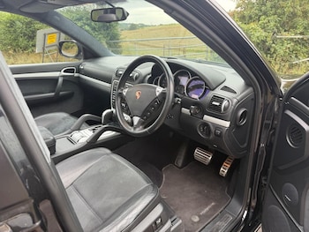 Used Porsche Cayenne 2008 for sale - 75667941: Photo