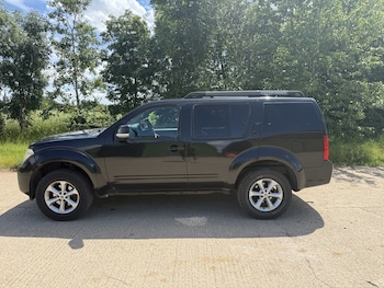 Used Nissan Pathfinder 2009 for sale - 79033120: Photo