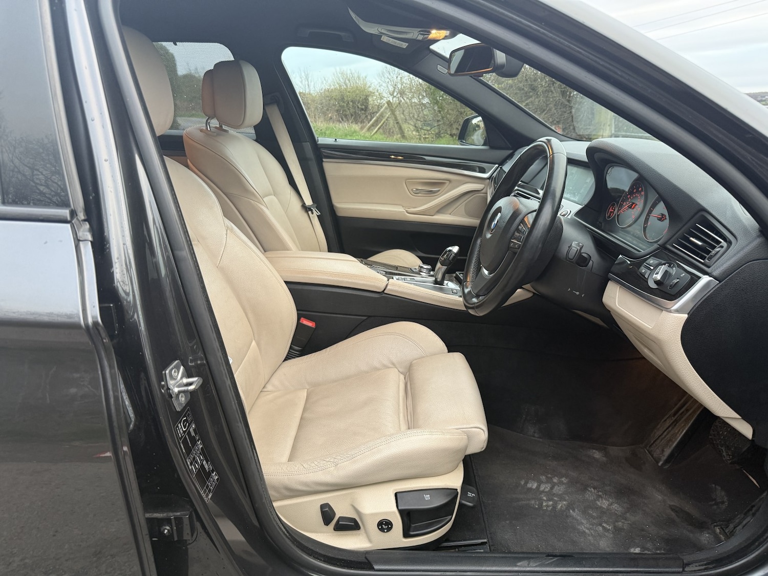 Used BMW 5 Series 2011 for sale - 78038991: Photo 14