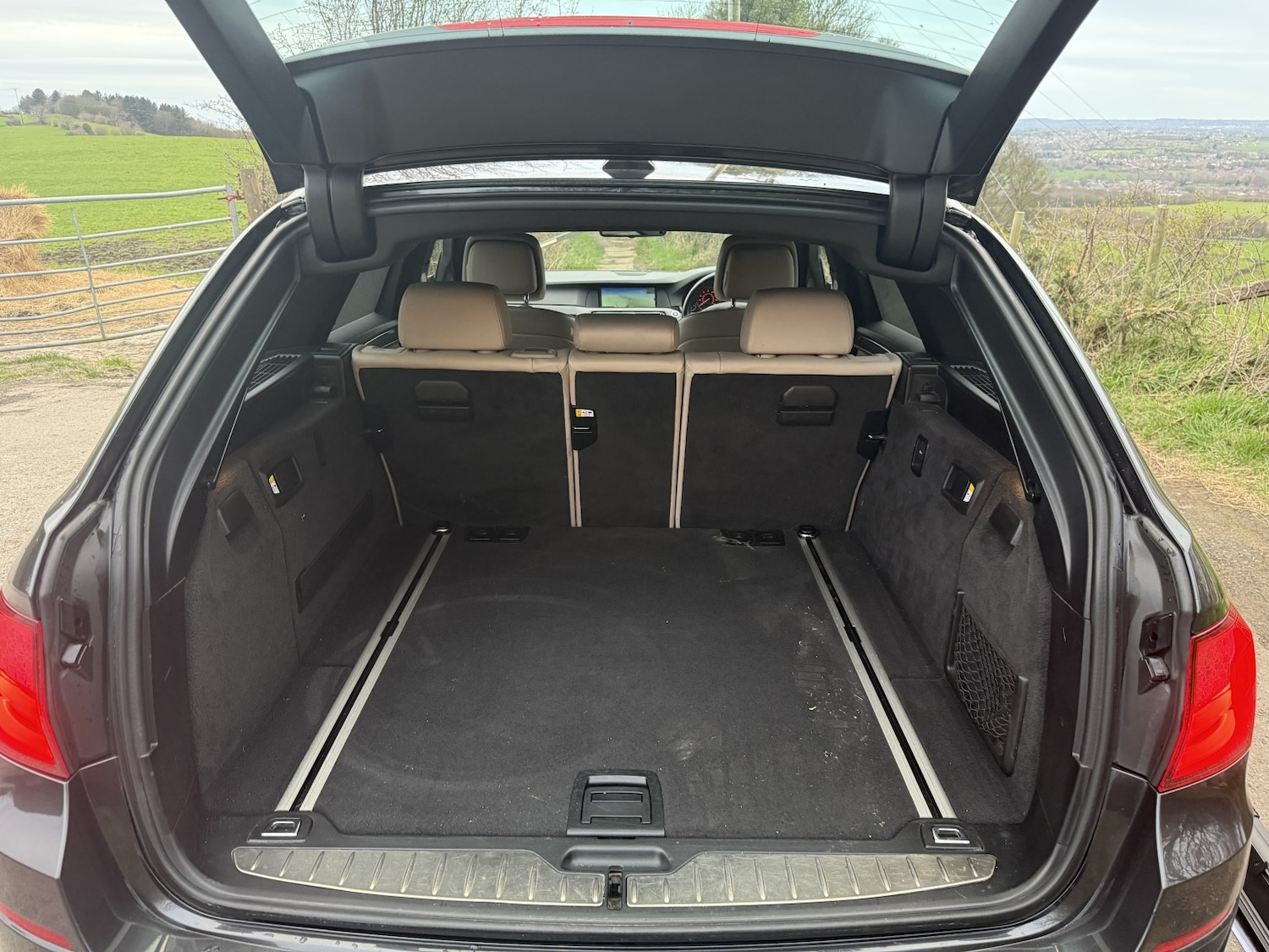 Used BMW 5 Series 2011 for sale - 78038991: Photo 28