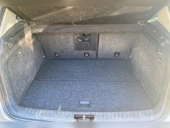 Used Volkswagen Tiguan 2011 for sale - 78469614: Photo