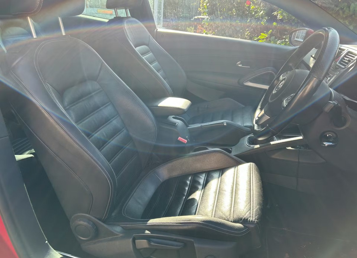 Used Volkswagen Scirocco 2010 for sale - 77796876: Photo 4