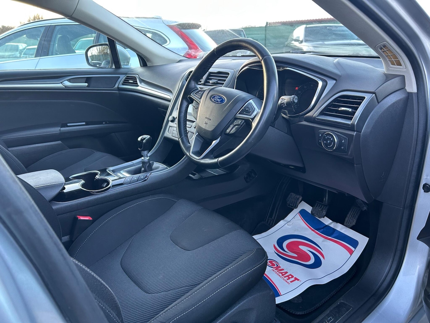 Used Ford Mondeo 2017 for sale - 76783330: Photo 2