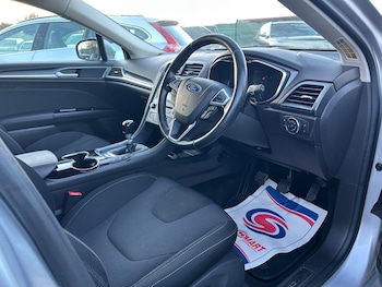 Used Ford Mondeo 2017 for sale - 76783330: Photo