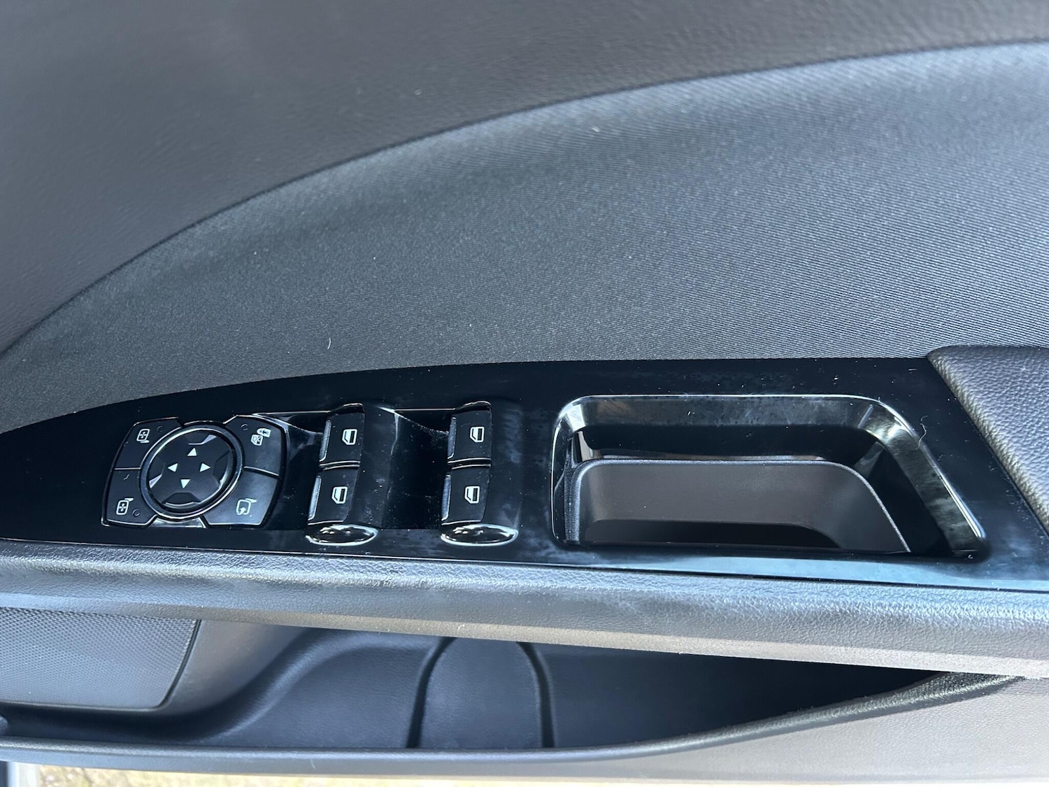 Used Ford Mondeo 2017 for sale - 76783330: Photo 35