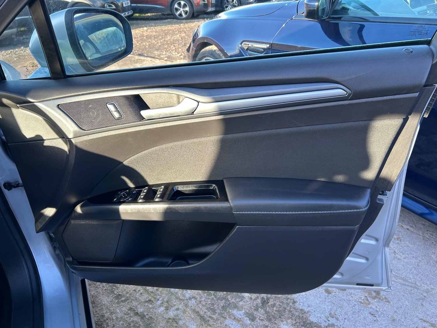 Used Ford Mondeo 2017 for sale - 76783330: Photo 43