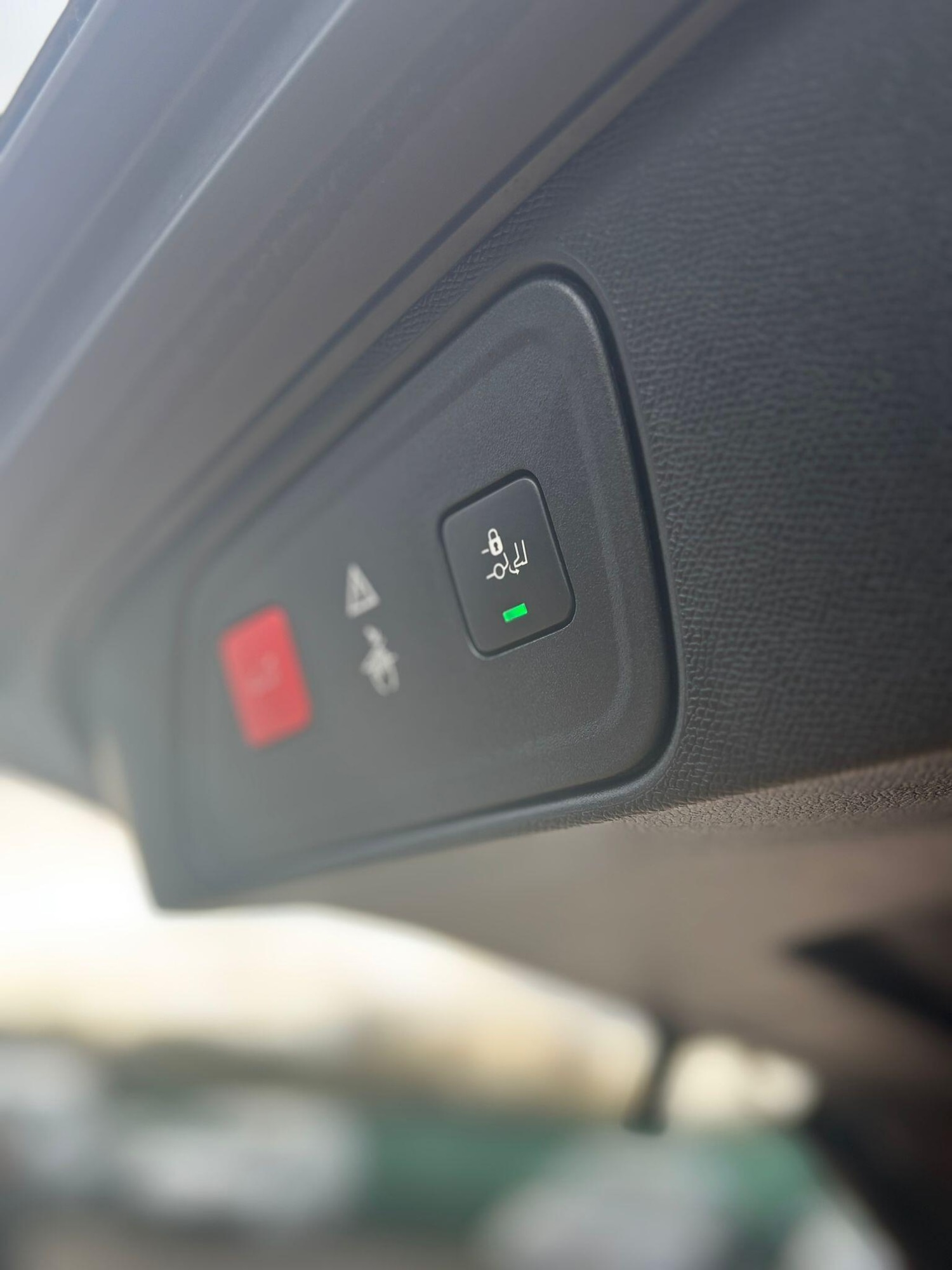 Used Peugeot 3008 2017 for sale - 77045778: Photo 12