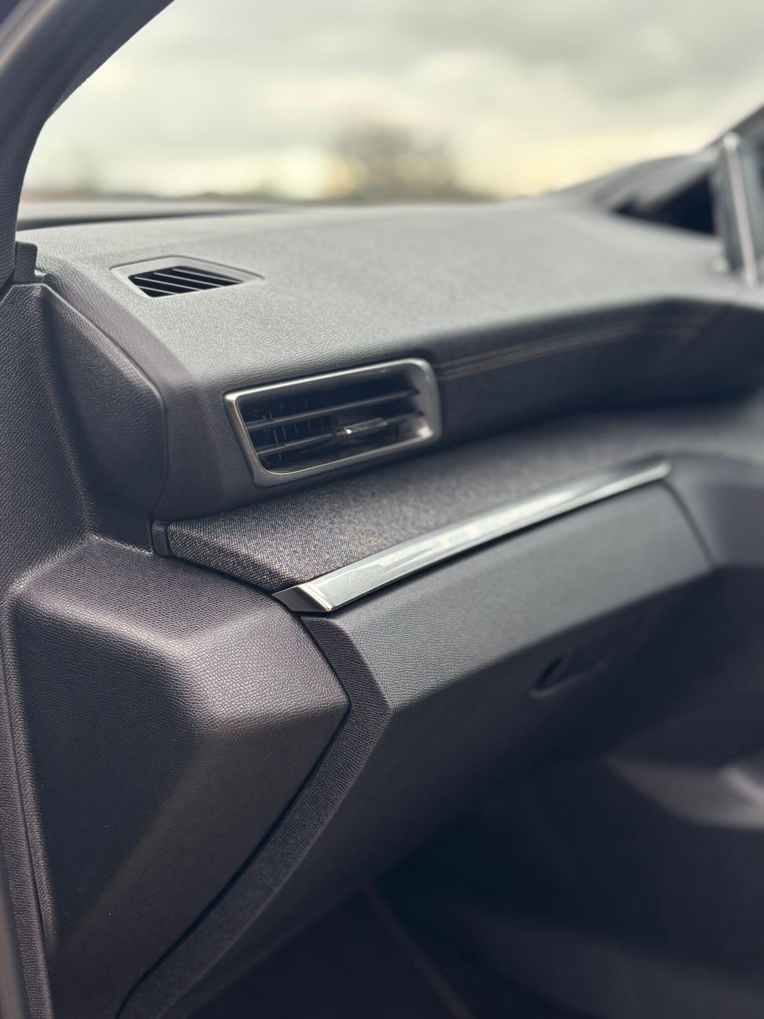 Used Peugeot 3008 2017 for sale - 77045778: Photo 29