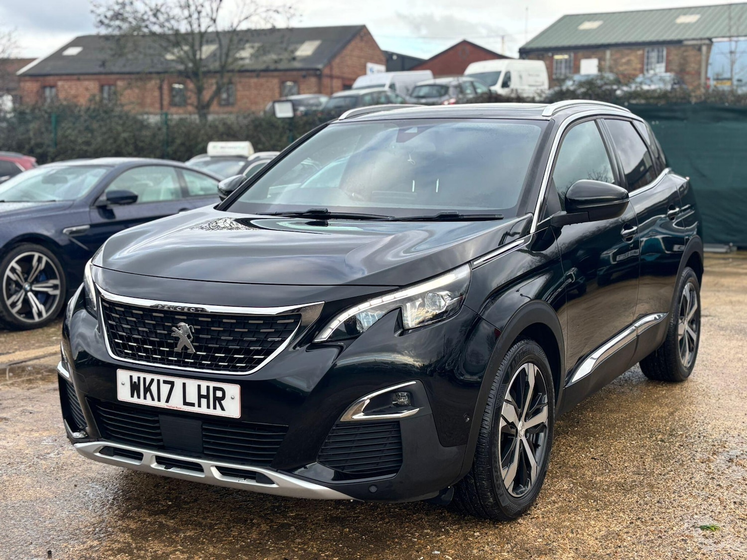 Used Peugeot 3008 2017 for sale - 77045778: Photo 3