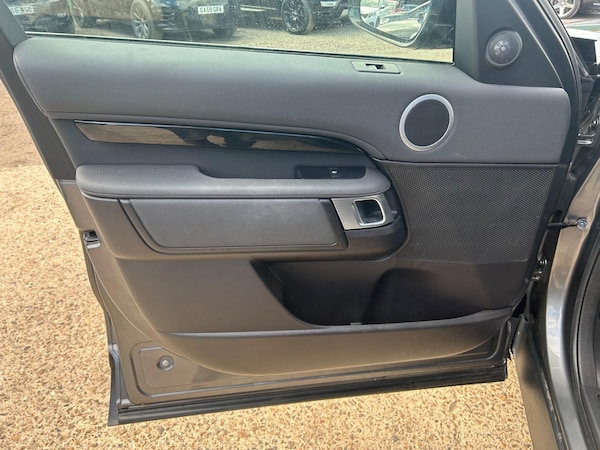 Used Land Rover Discovery 2018 for sale - 75118697: Photo 29