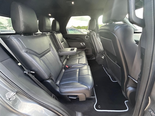 Used Land Rover Discovery 2018 for sale - 75118697: Photo 31
