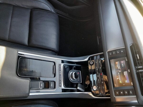 Used Jaguar XF 2016 for sale - 72082635: Photo 38