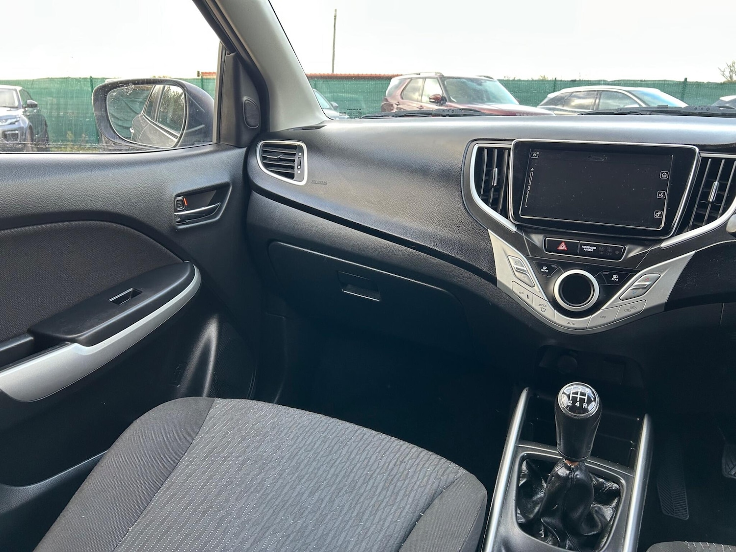 Used Suzuki Baleno 2017 for sale - 76798656: Photo 12