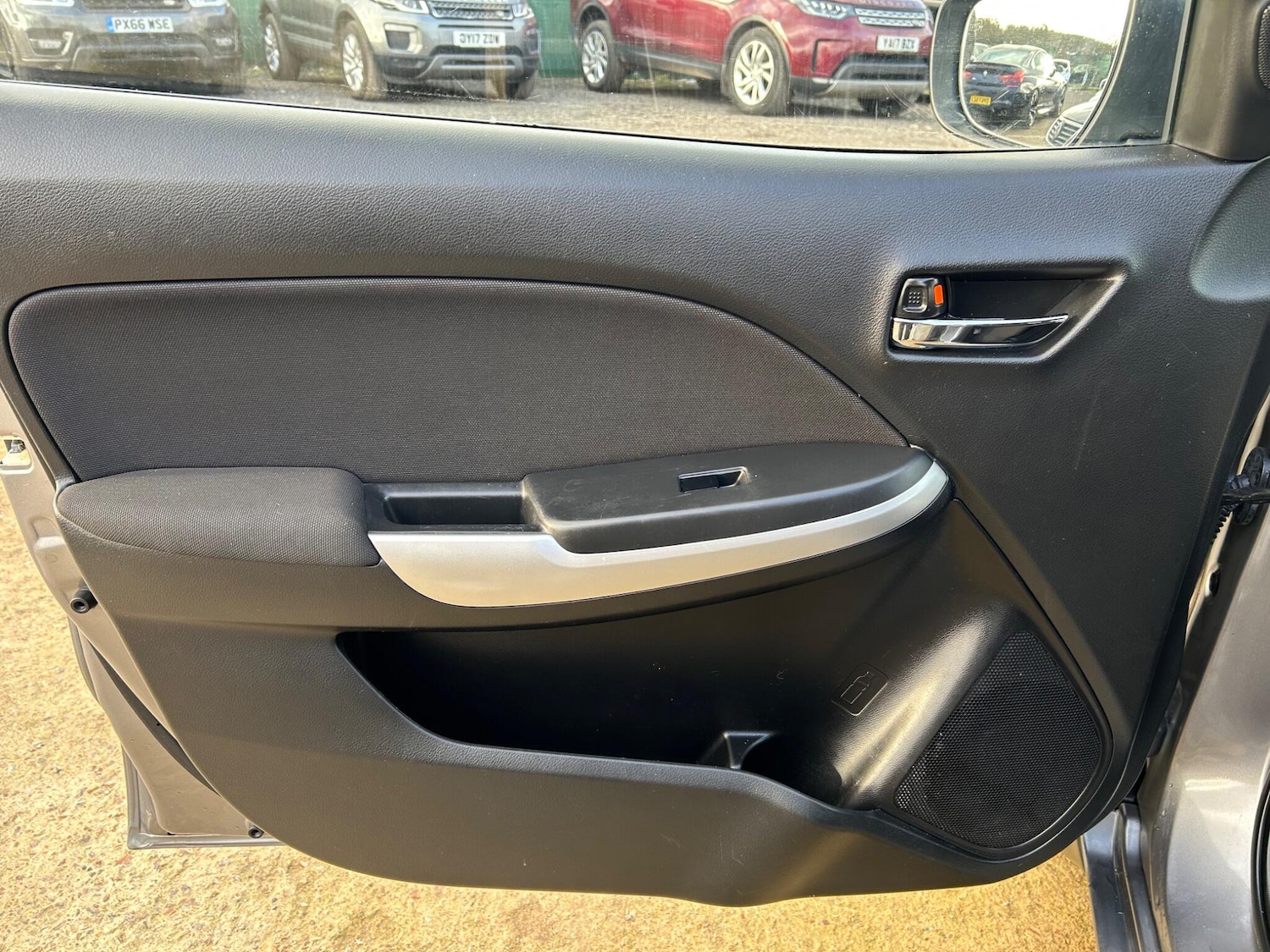 Used Suzuki Baleno 2017 for sale - 76798656: Photo 29