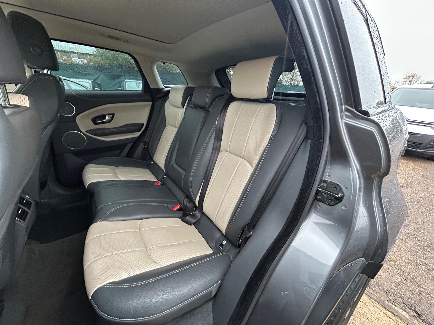 Used Land Rover Range Rover Evoque 2016 for sale - 77676531: Photo 12