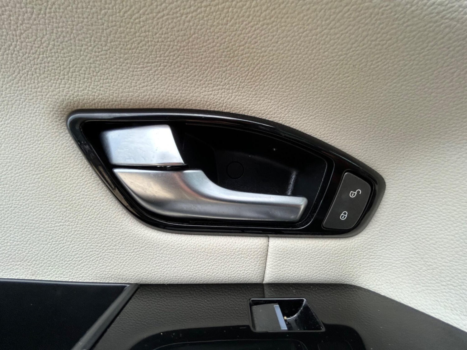 Used Land Rover Range Rover Evoque 2016 for sale - 77676531: Photo 19