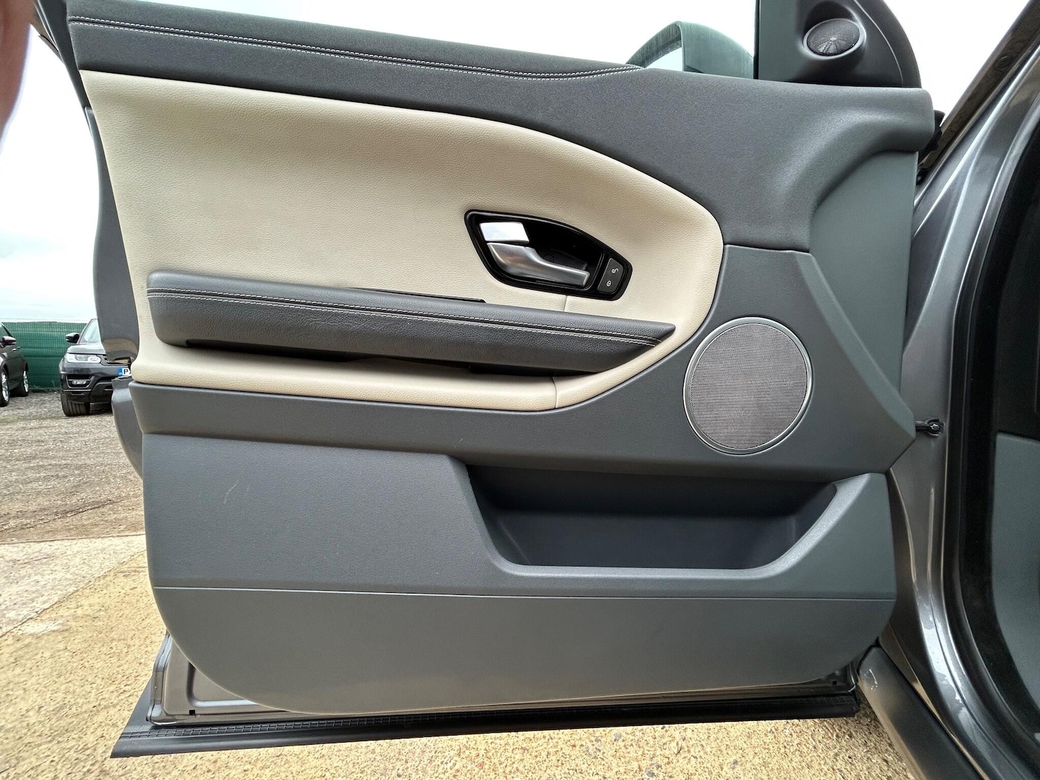 Used Land Rover Range Rover Evoque 2016 for sale - 77676531: Photo 26