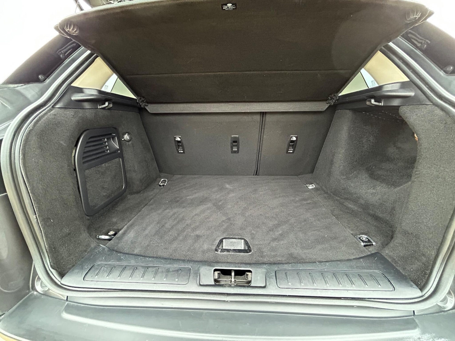 Used Land Rover Range Rover Evoque 2016 for sale - 77676531: Photo 40