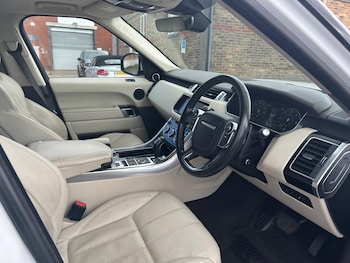 Used Land Rover Range Rover Sport 2017 for sale - 78353893: Photo